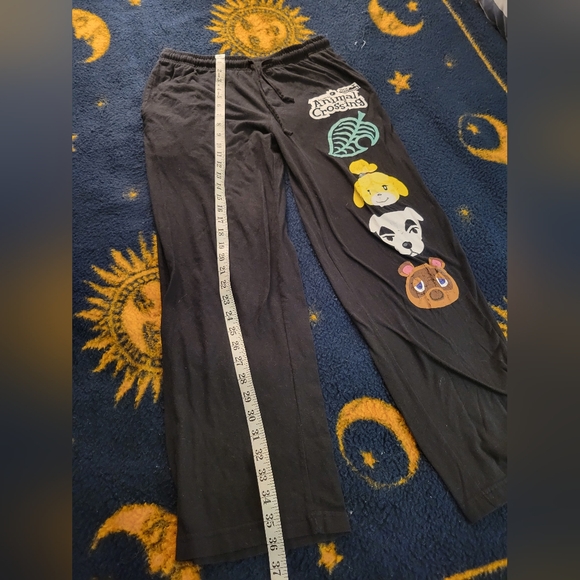 Animal Crossing: New Horizons Comfy Pants - Picture 4 of 10